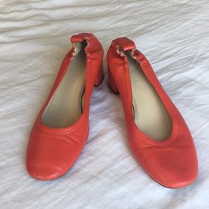 EVERLANE Day Heel in Bright Red